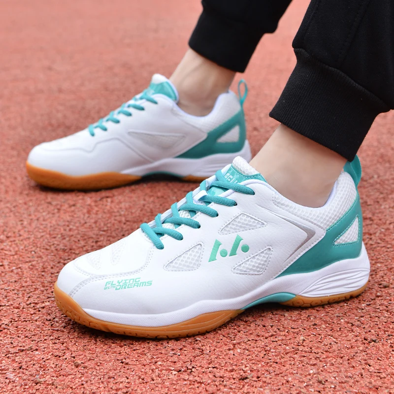 New Men Women Badminton Shoes  - огляд і ціна Badminton Footwork