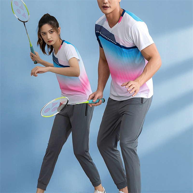 Badminton Jerseys & shorts Men - огляд і ціна Badminton Shuttlecock